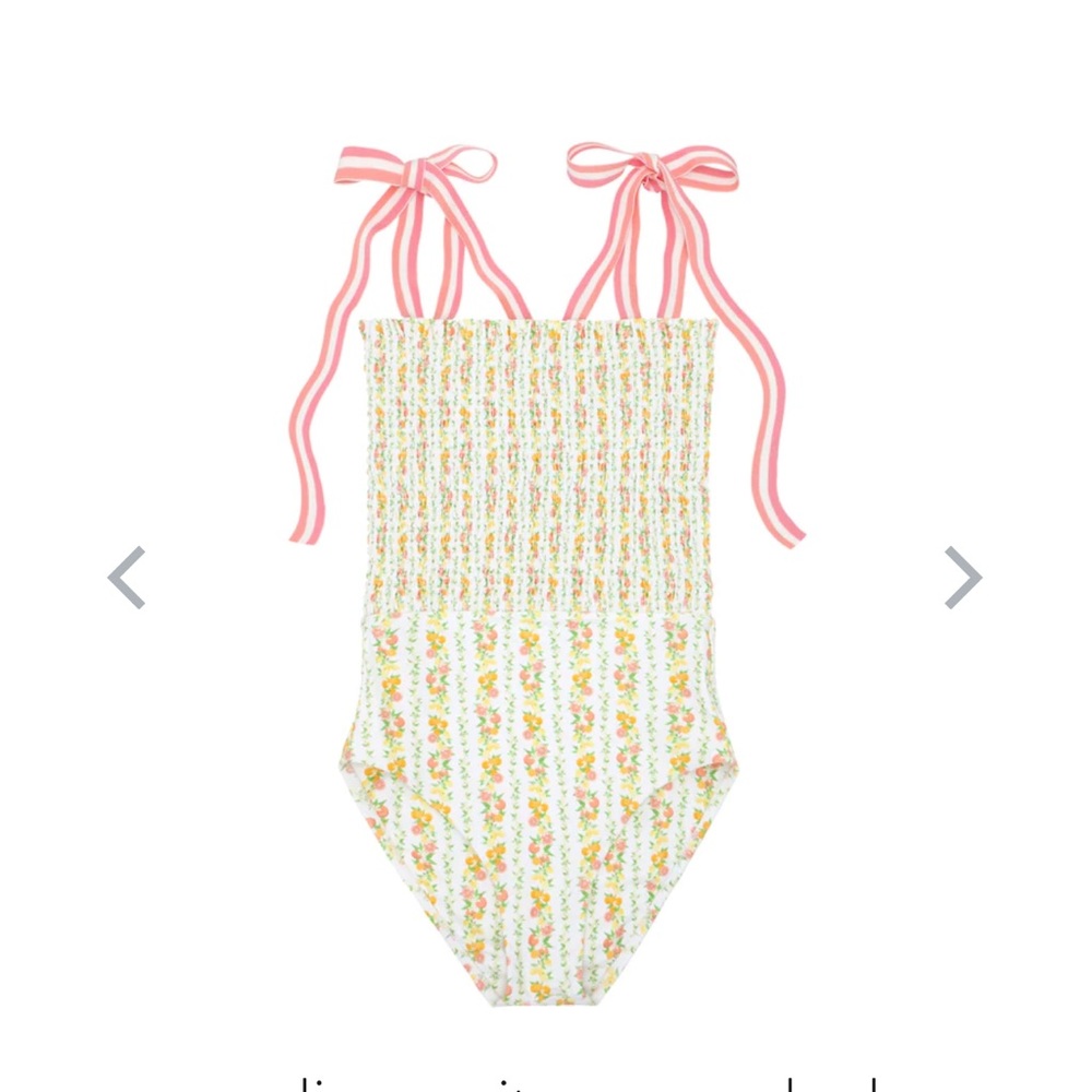 NWT Minnow Swim Bathing Suit
